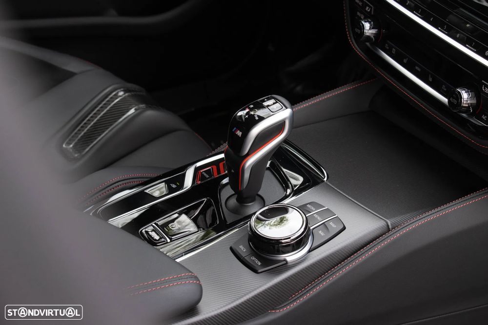 BMW M5 CS - 36