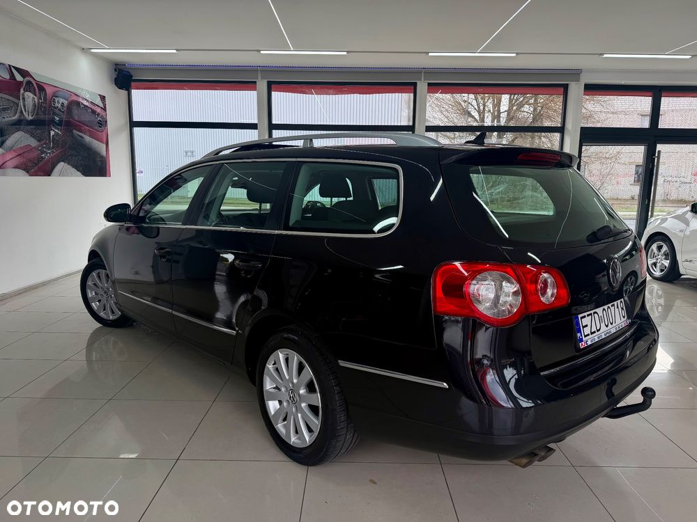 Volkswagen Passat - 2