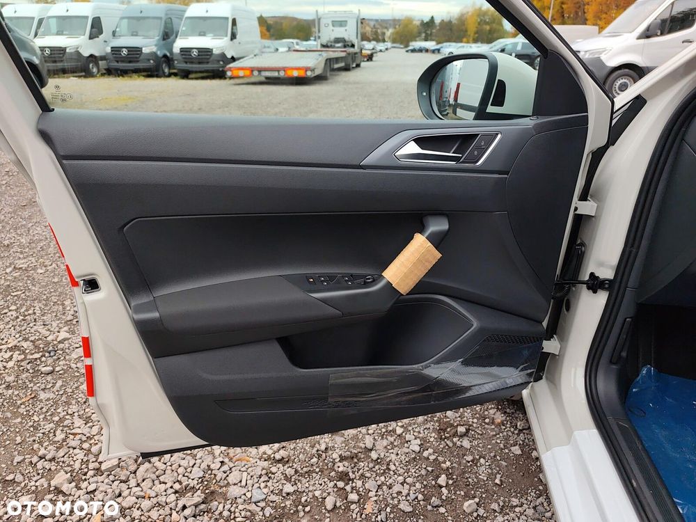 Volkswagen Taigo 1.5 TSI ACT R-Line Plus DSG - 10