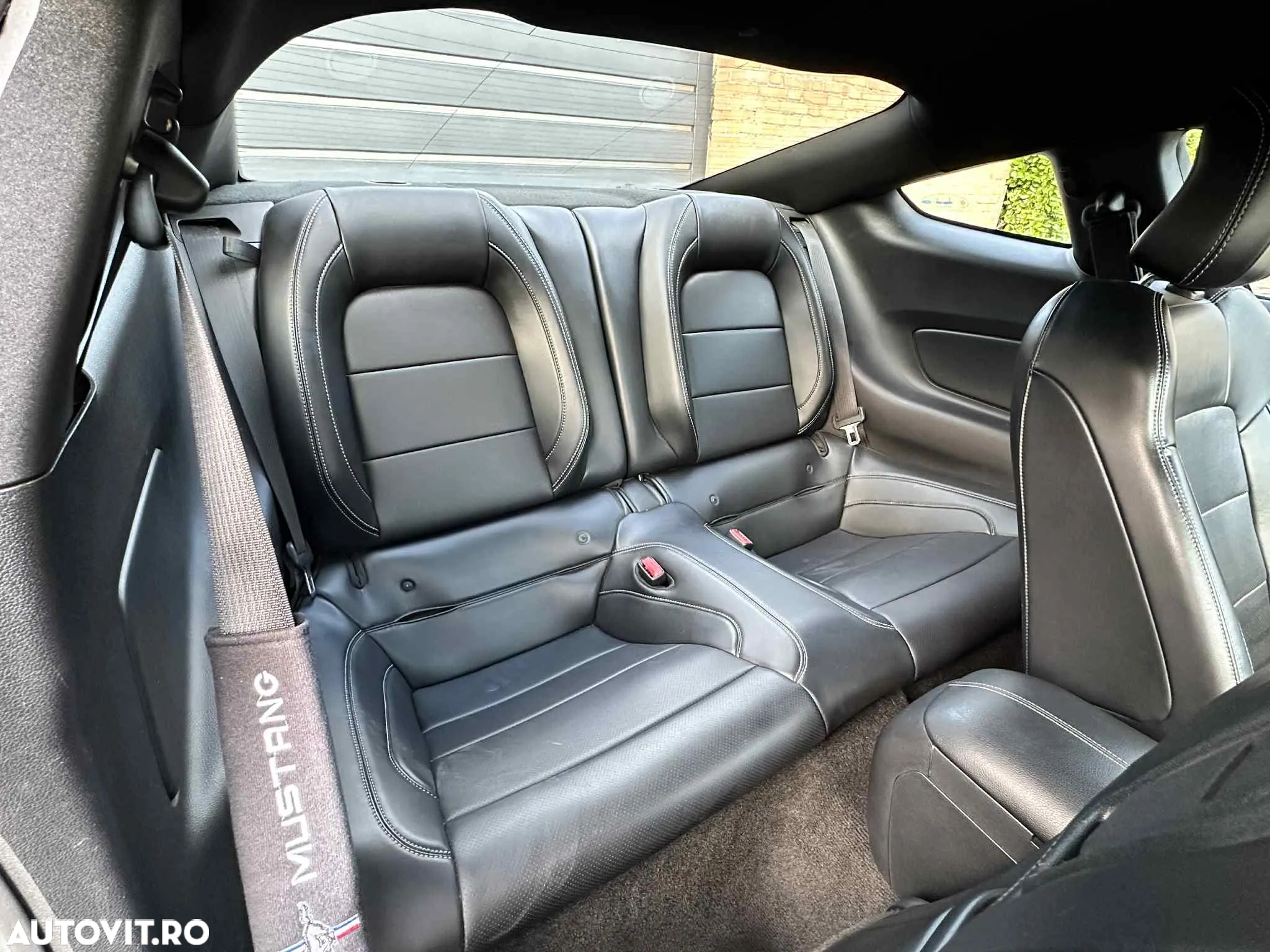 Ford Mustang 2.3 Eco Boost Aut. - 12
