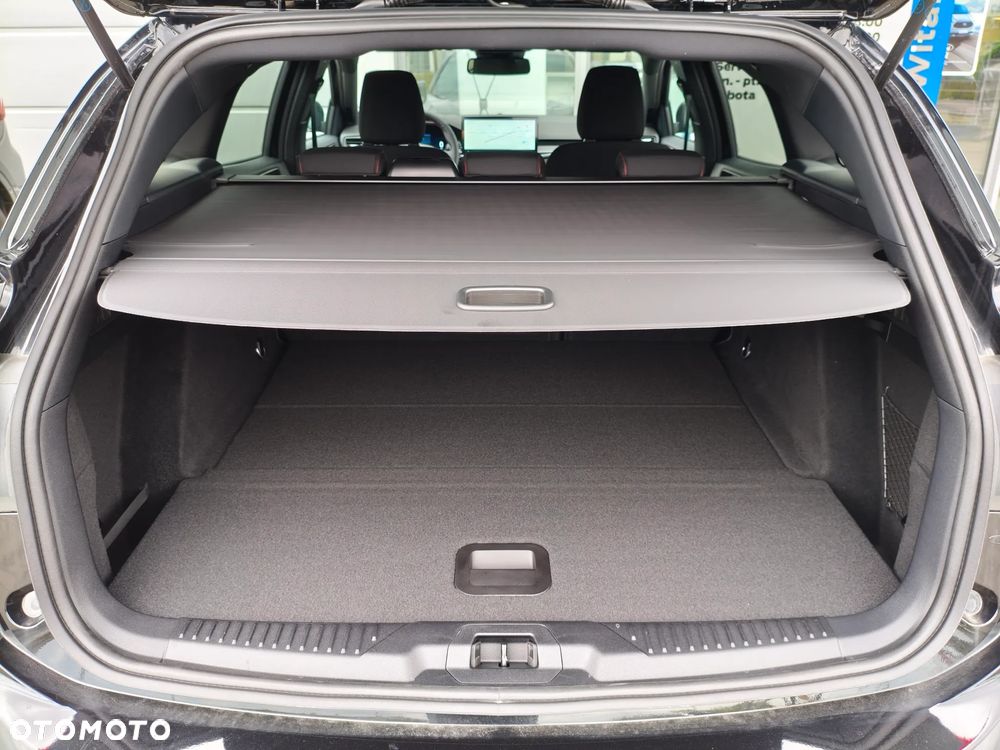 Ford Focus 1.0 EcoBoost mHEV ST-Line X - 33