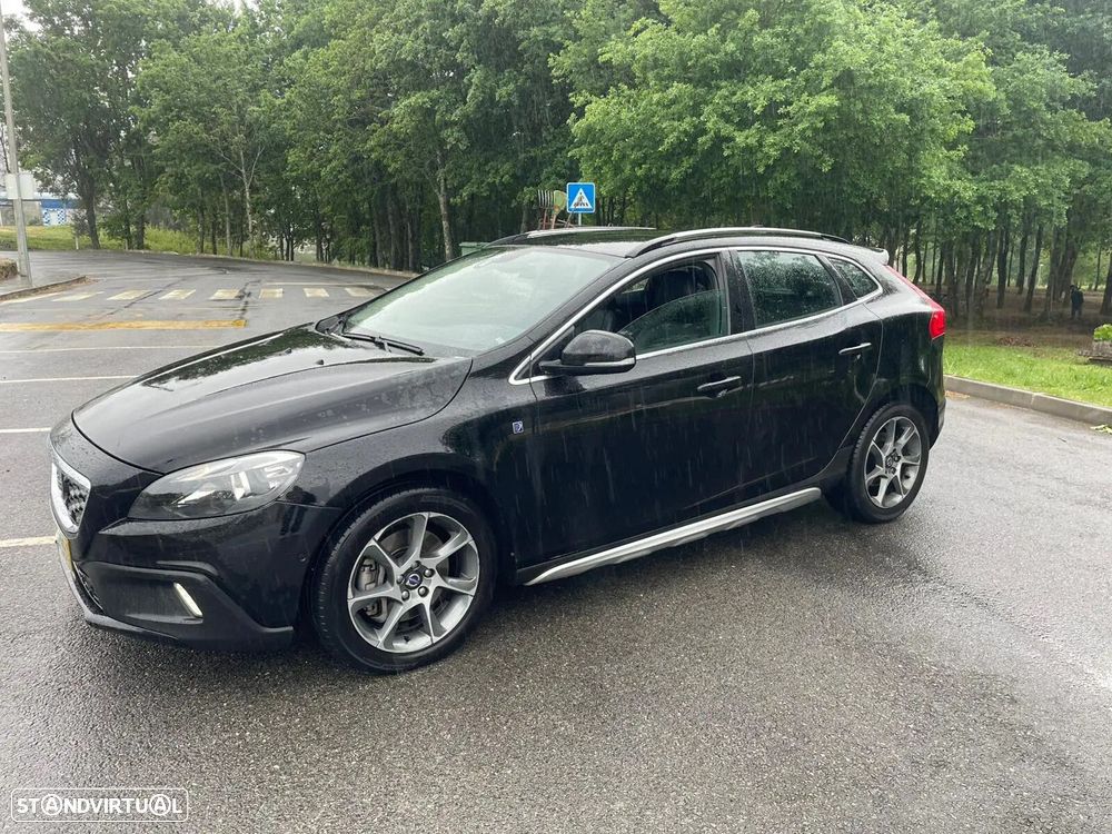 Volvo V40 Cross Country - 15