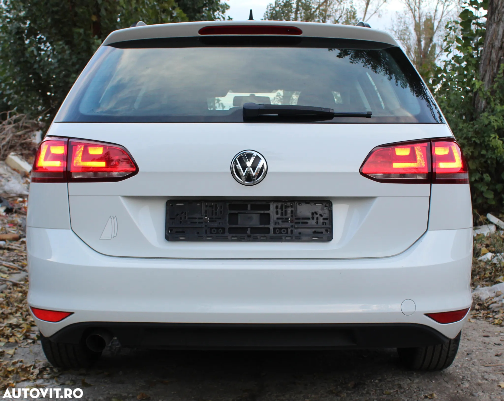 Volkswagen Golf 1.6 TDI DPF Trendline - 18