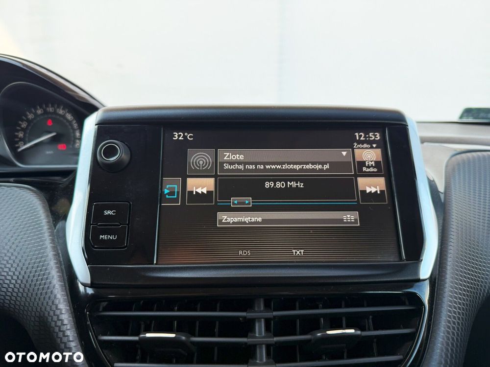 Peugeot 2008 1.2 Pure Tech Access EU6 - 20