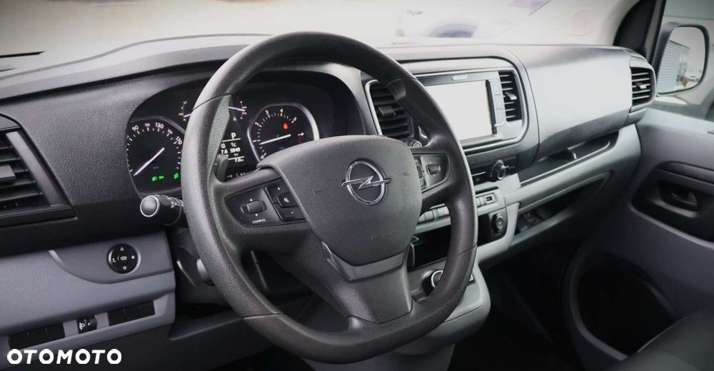 Opel Vivaro - 12