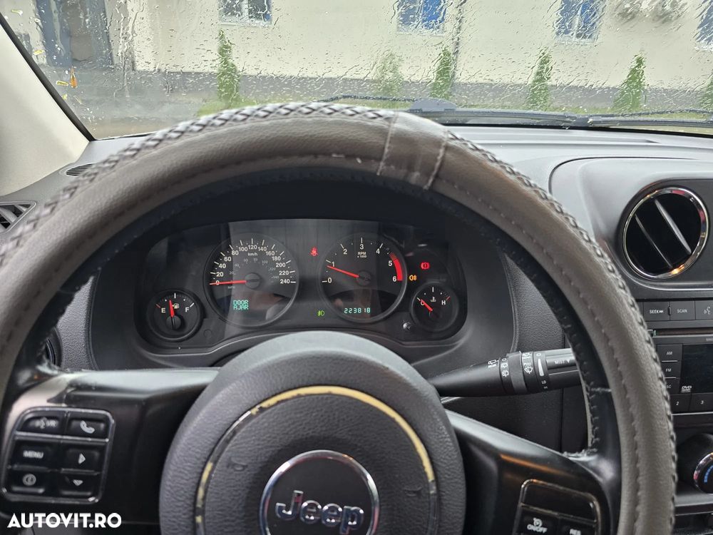 Jeep Compass - 6