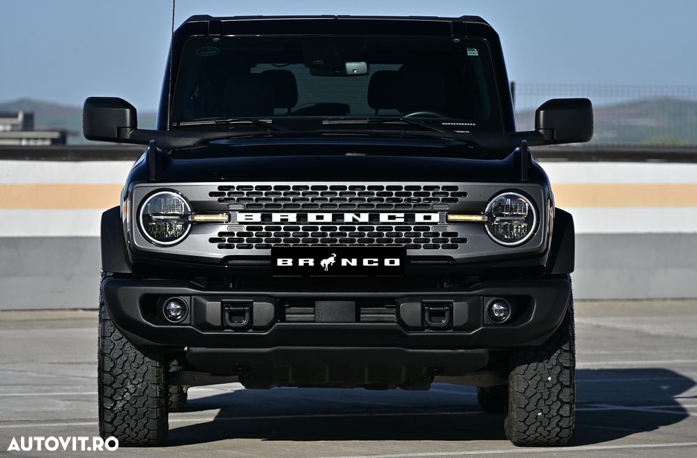 Ford Bronco - 29
