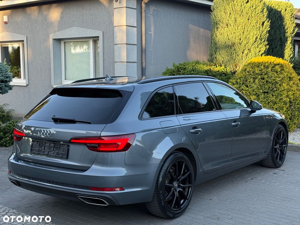 Audi A4 Avant 35 TFSI S tronic - 16