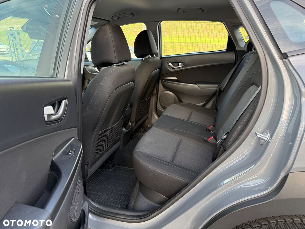 Hyundai Kona 1.0 T-GDI Style DCT - 24
