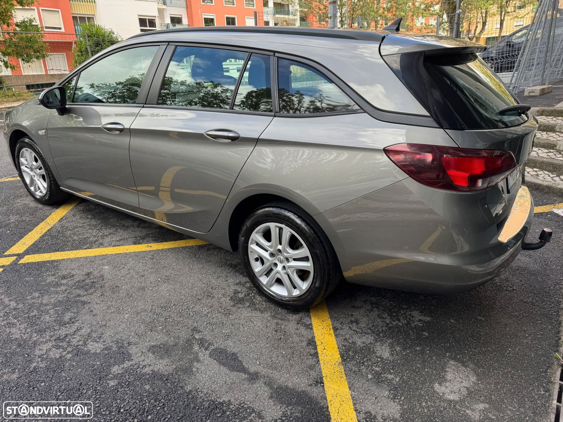 Opel Astra Sports Tourer 1.6 CDTi Cosmo S/S - 24