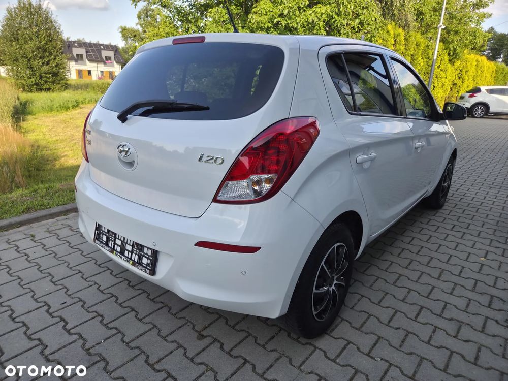 Hyundai i20 1.2 Fifa World Cup Edition - 3