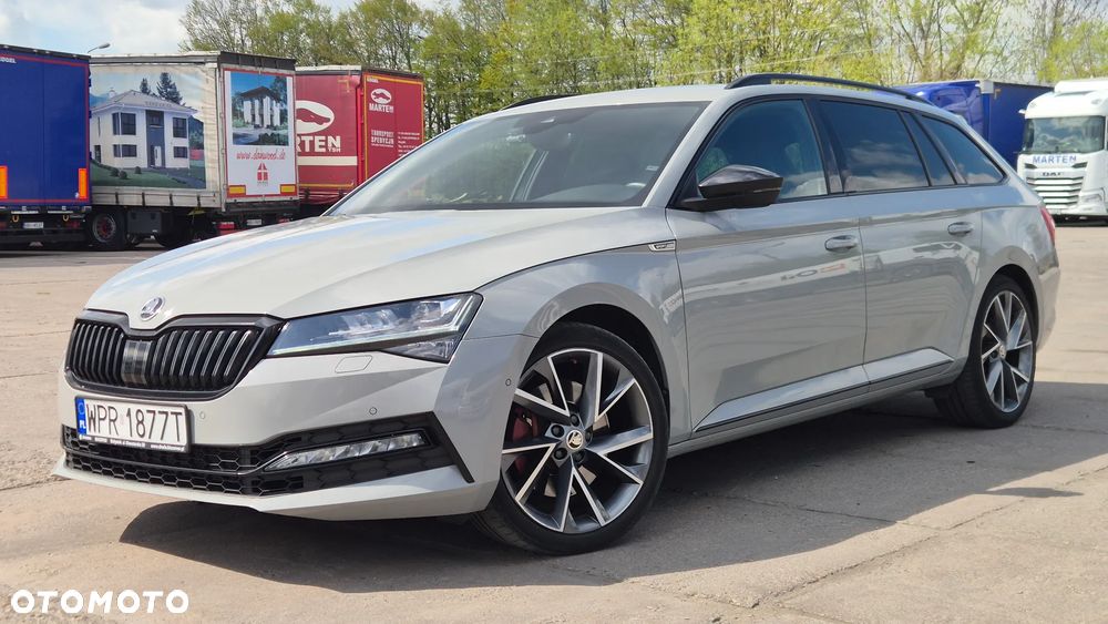Skoda Superb 2022 photo 4