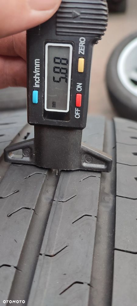 Koła Felgi Aluminiowe Oryg. Citroen C1 Peugeot 108 Toyota Aygo 15 Cali 4x100 4,5Jx15 Et35 Ø54,1mm Continental 165/60/15 2015r 5,8-6,5mm Starogard Gdański - 25