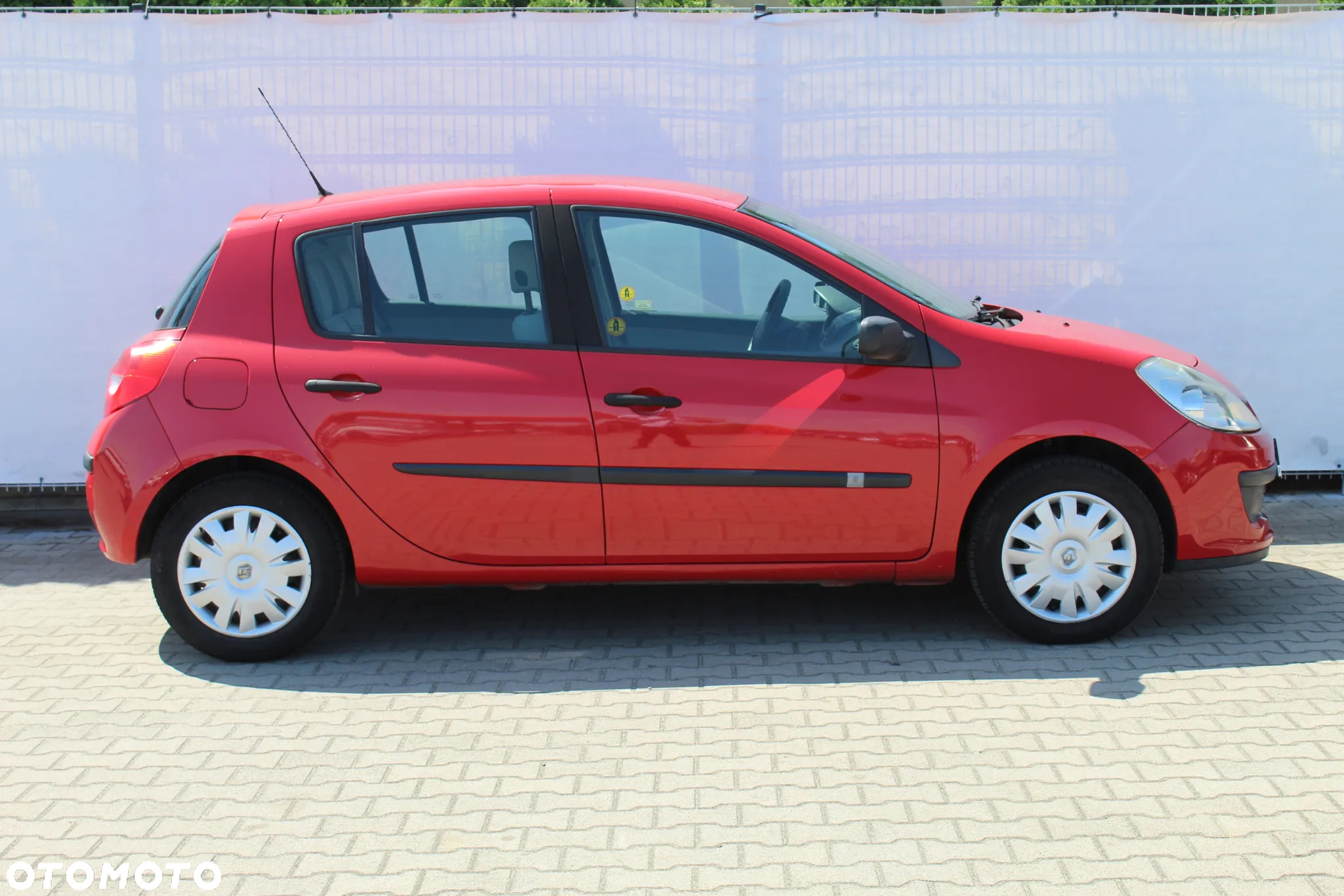 Renault Clio 1.2 16V Alize - 6