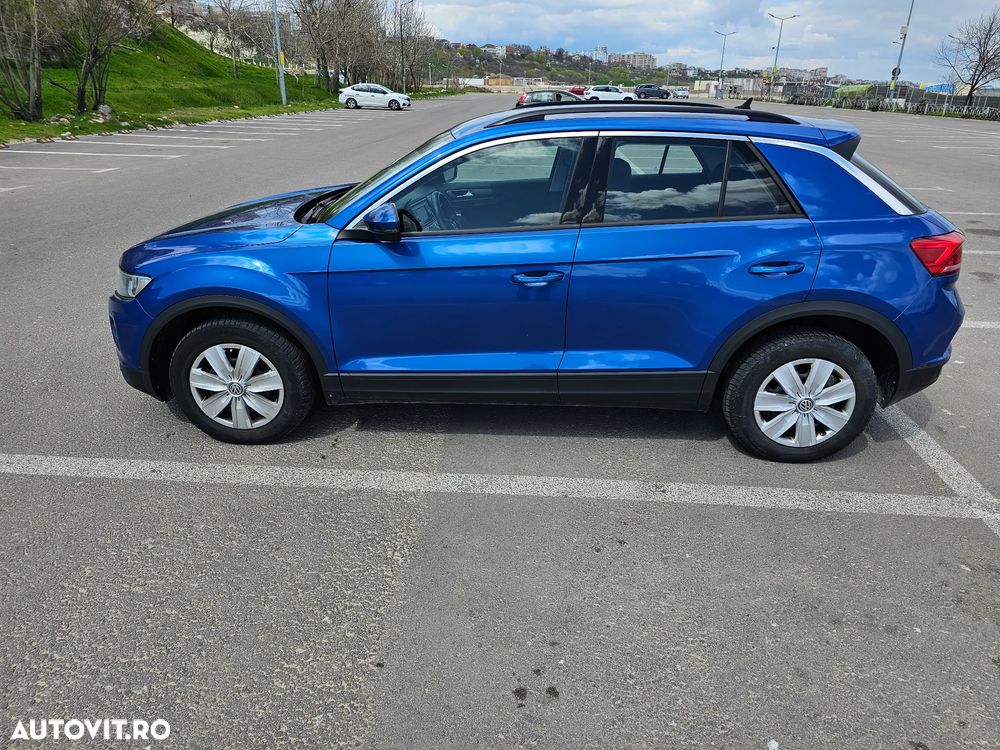 Volkswagen T-Roc - 10