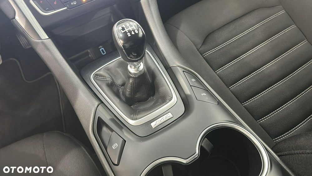 Ford Mondeo 1.5 EcoBoost Edition - 18