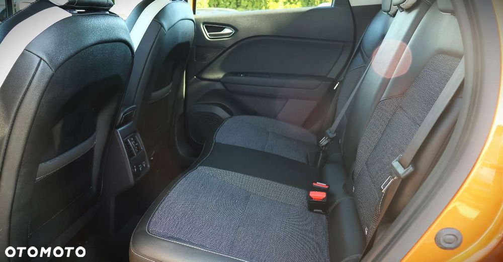 Renault Captur - 17