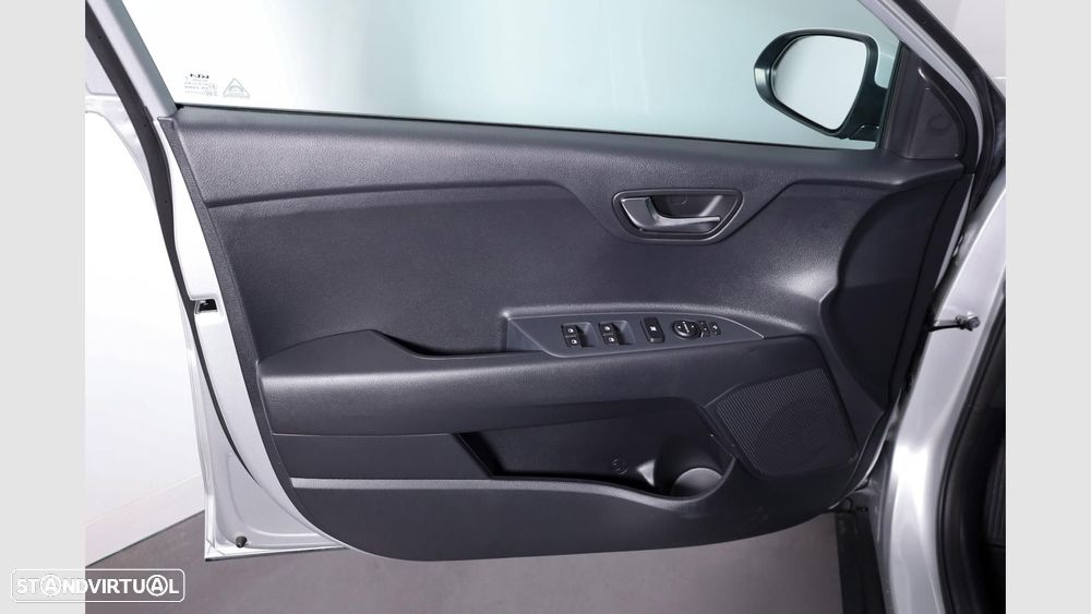 Kia Stonic 1.0 T-GDI Drive - 9