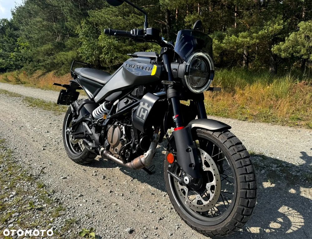Husqvarna Svartpilen - 3