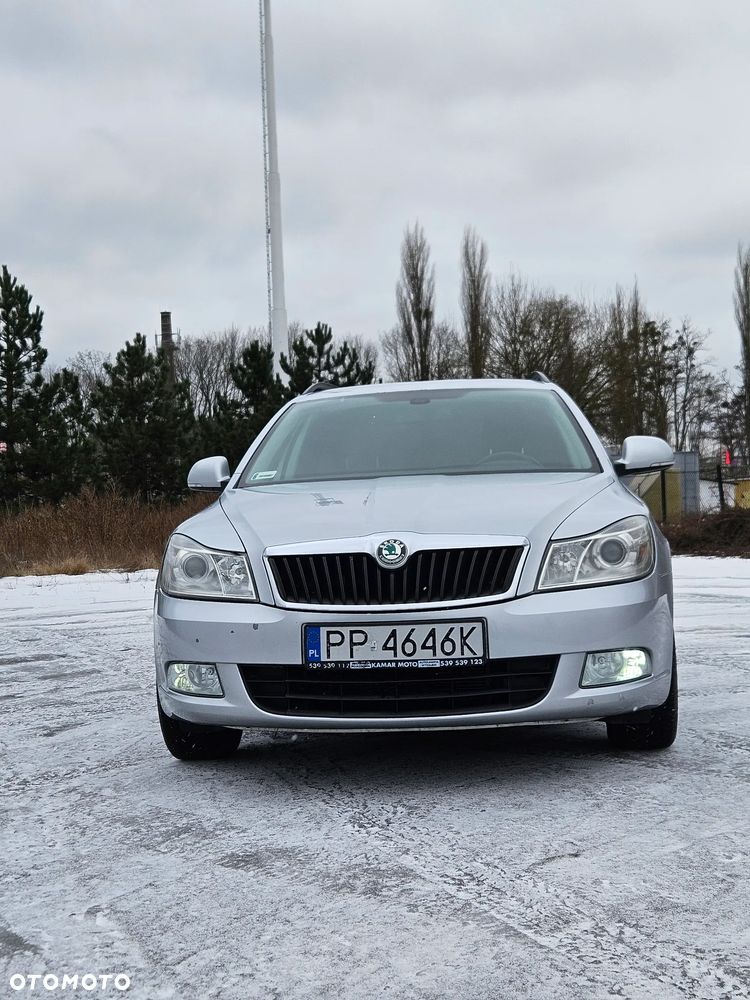Skoda Octavia 2.0 TDI DPF Elegance - 1