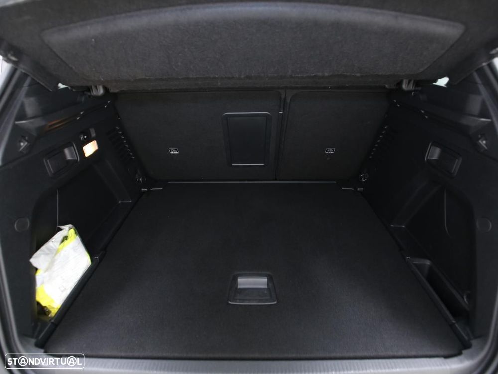 Peugeot 3008 1.5 BlueHDi Active - 16