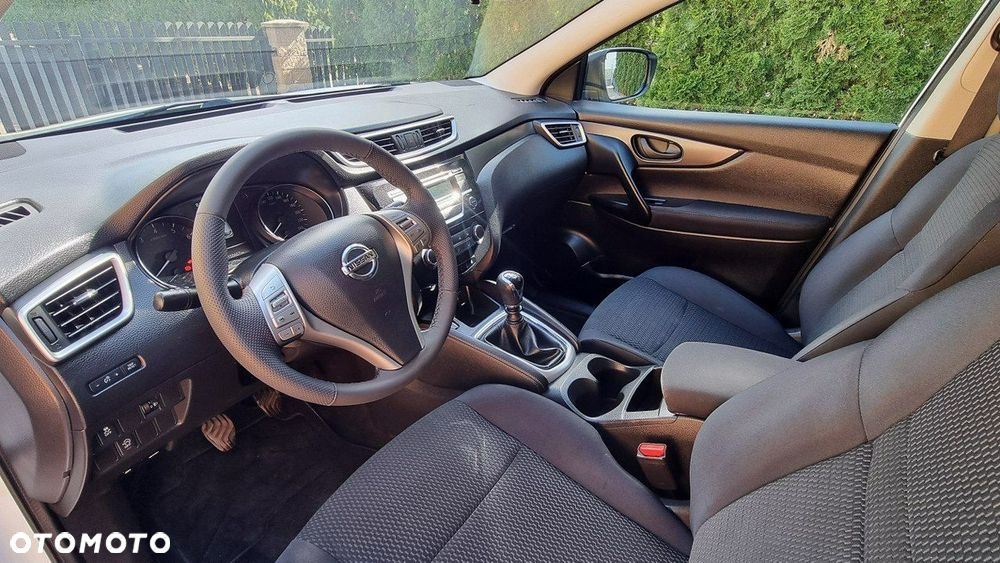 Nissan Qashqai - 11