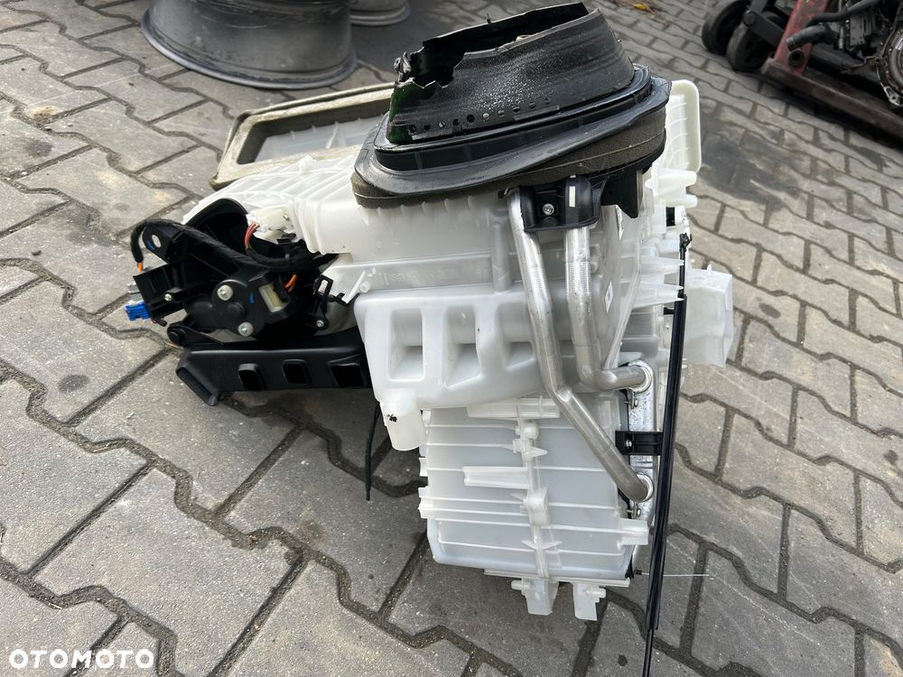 Opel Corsa E nagrzewnica dmuchawa 39086240U - 4