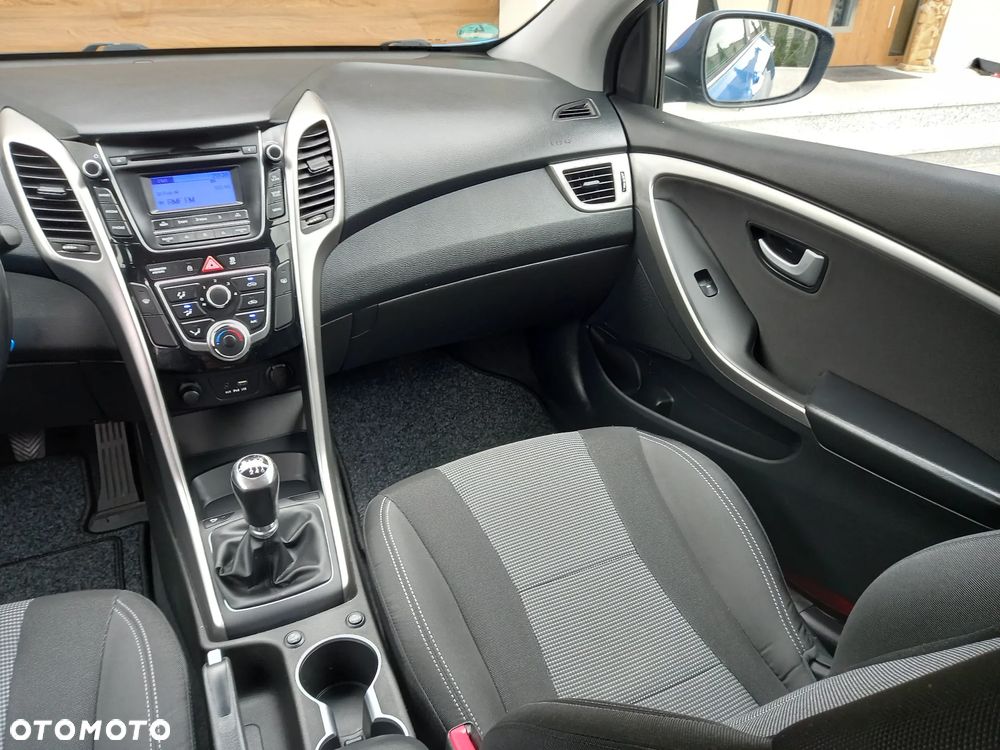 Hyundai i30 - 22
