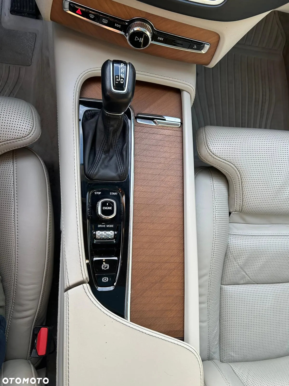 Volvo XC 90 T6 AWD Inscription 7os - 26