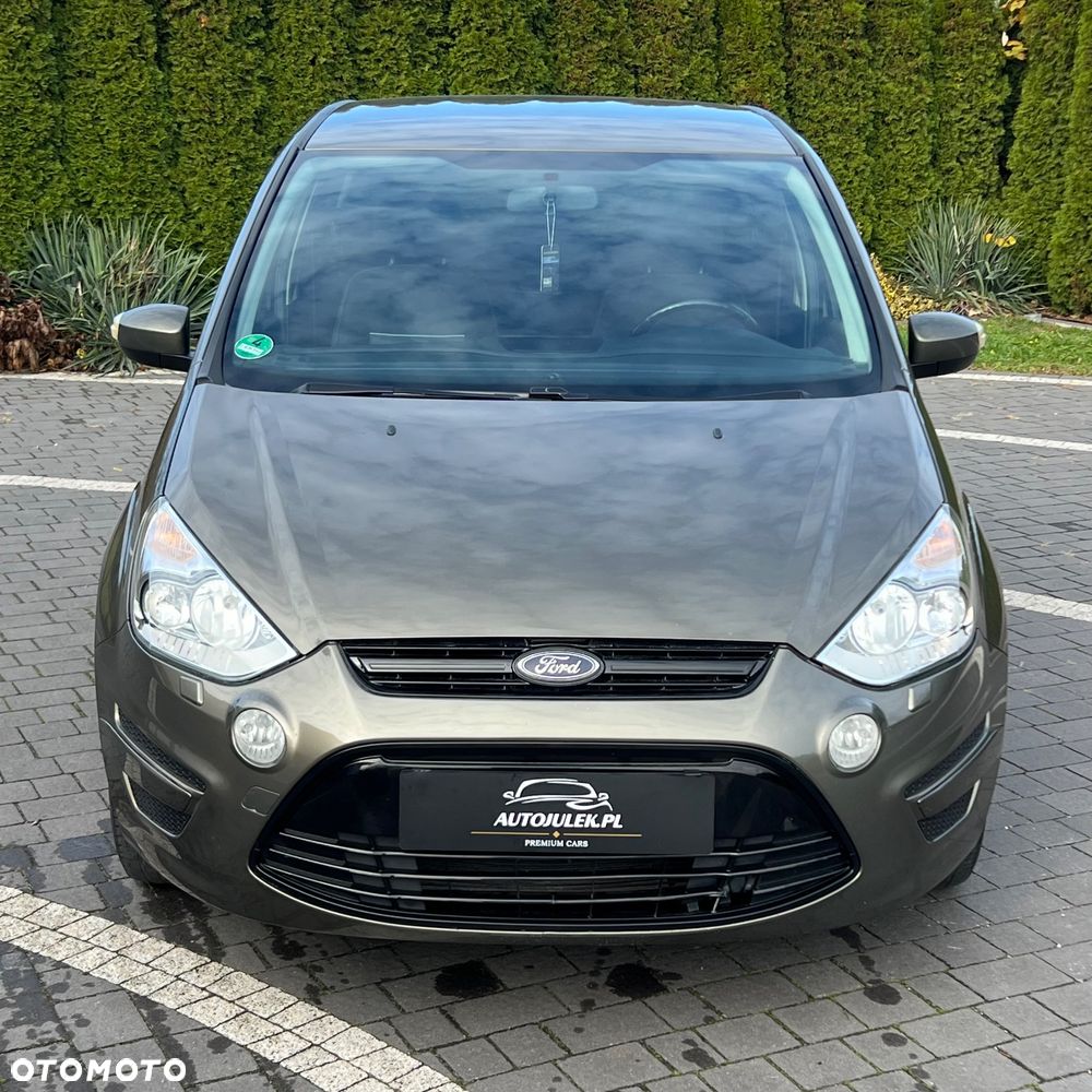 Ford S-Max 2011 photo 2
