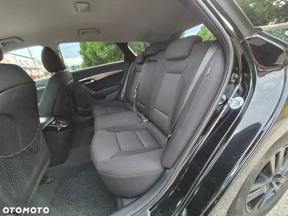 Hyundai i40 1.6 GDI Classic - 27