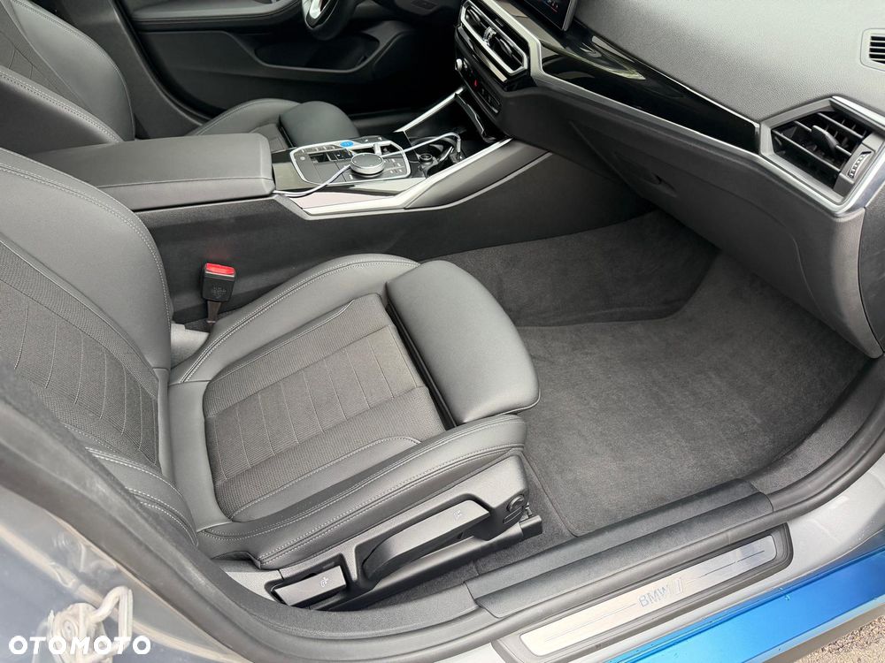 BMW i4 80.7kWh eDrive 35 - 11