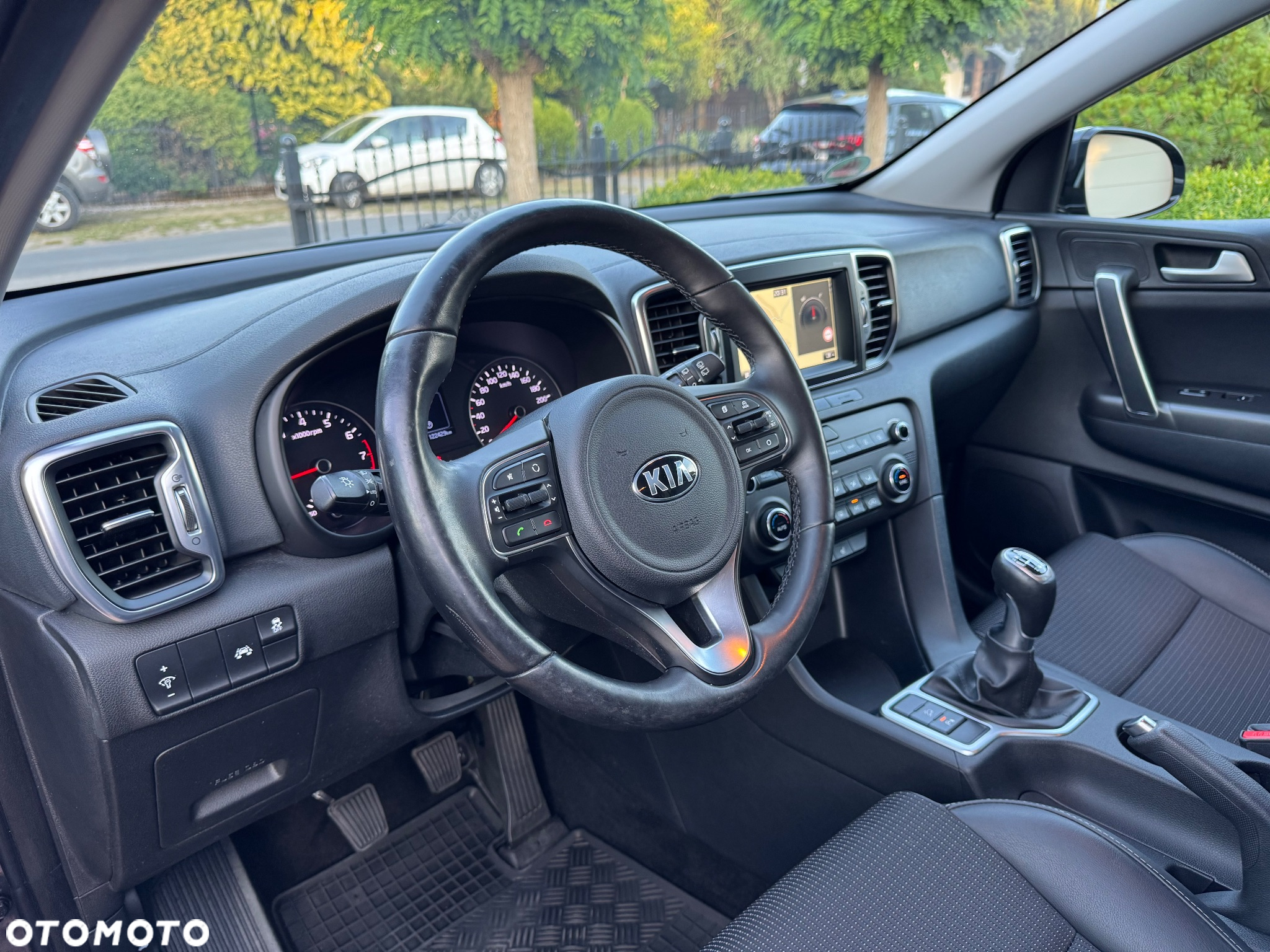 Kia Sportage 1.6 GDI L Business Line Plus 2WD - 14