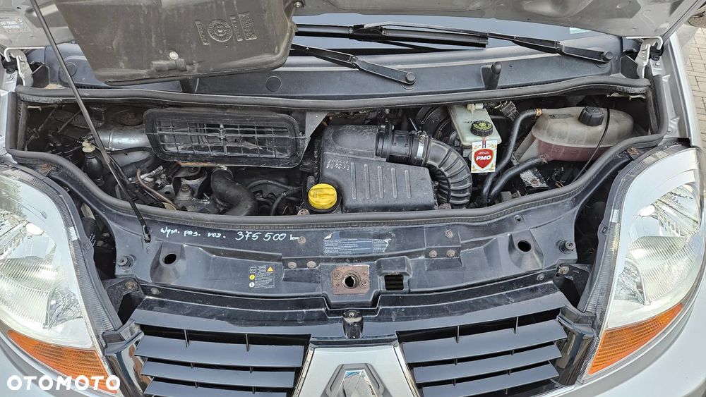 Renault Trafic - 10