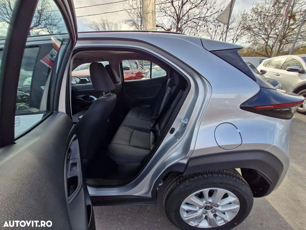 Toyota Yaris Cross - 10