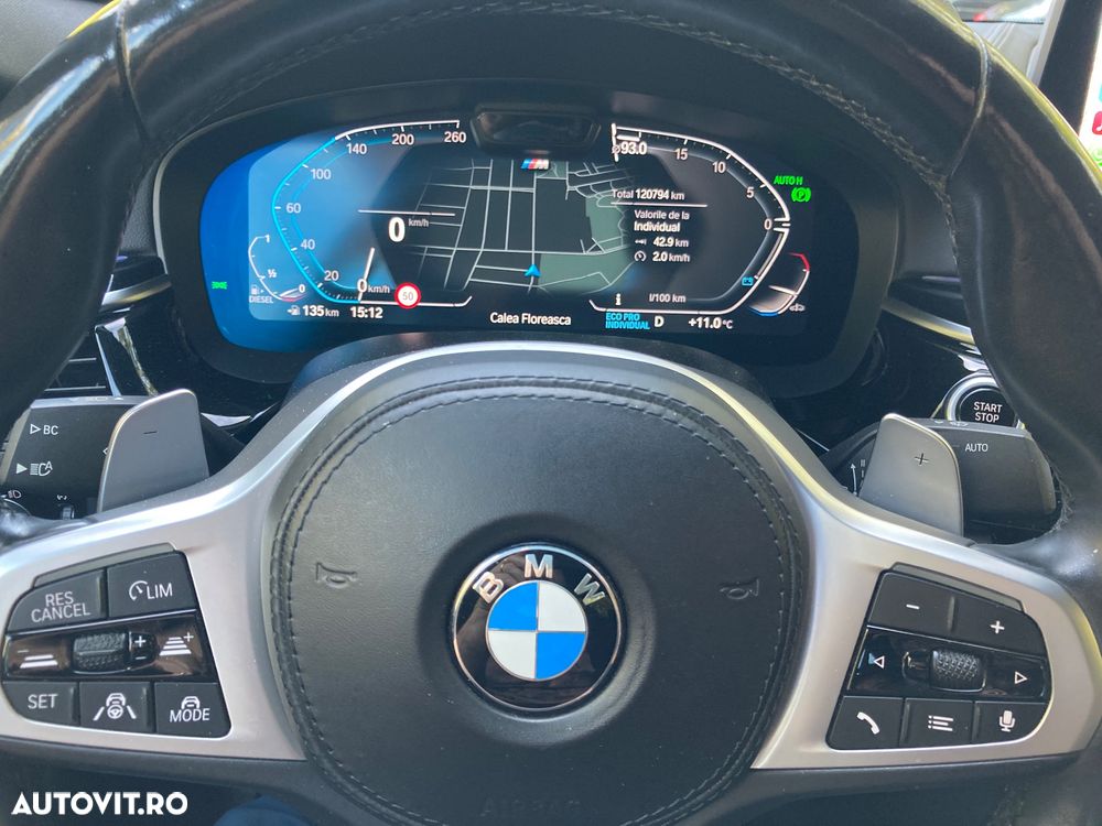 BMW Seria 5 520d xDrive Aut. M Sport Edition - 35