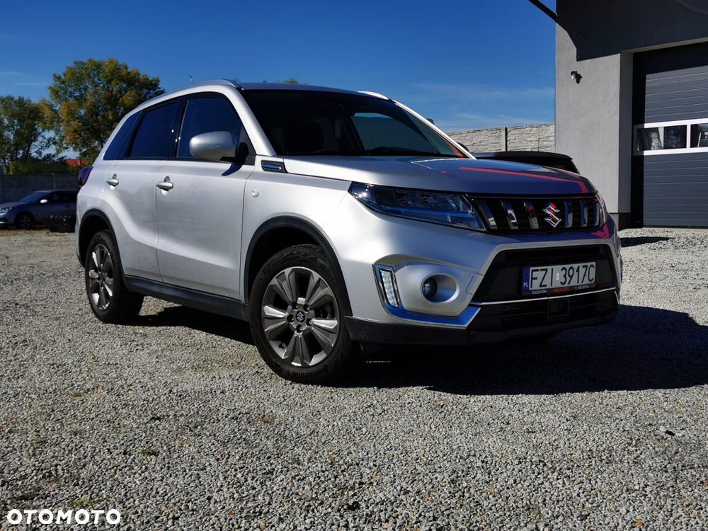 Suzuki Vitara 2023 photo 2