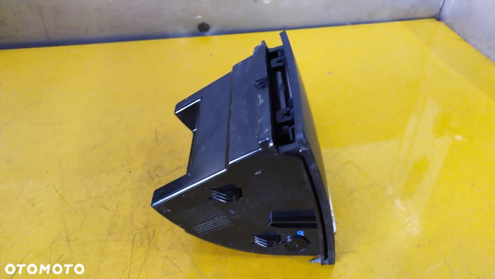 SCHOWEK TYŁ 3T0857961B - SKODA SUPERB II - 3