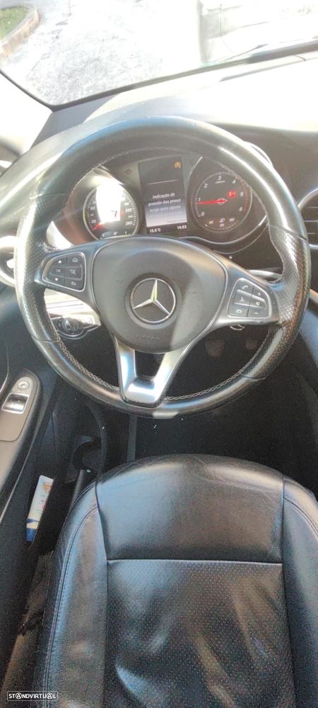 Mercedes-Benz V 220 CDi - 15