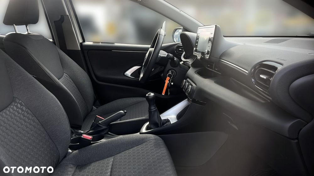 Toyota Yaris - 9