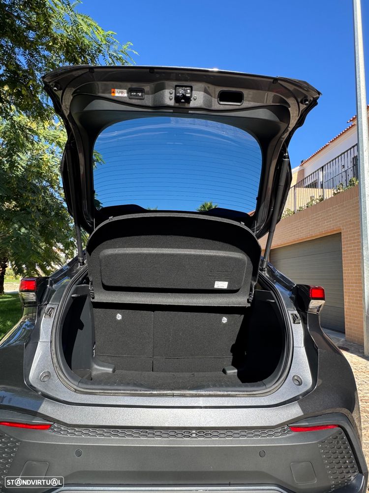 Toyota C-HR - 12