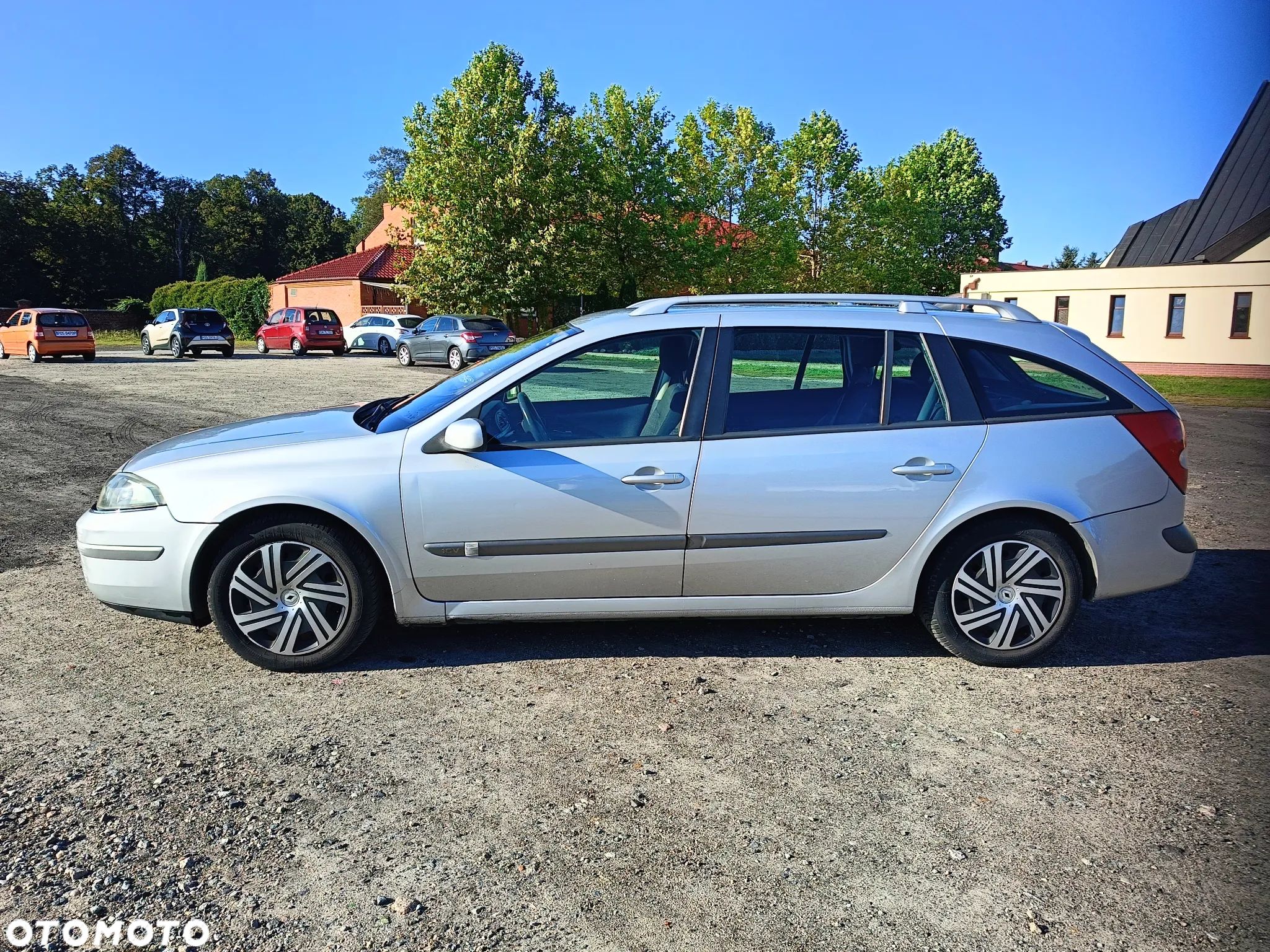 Renault Laguna - 1