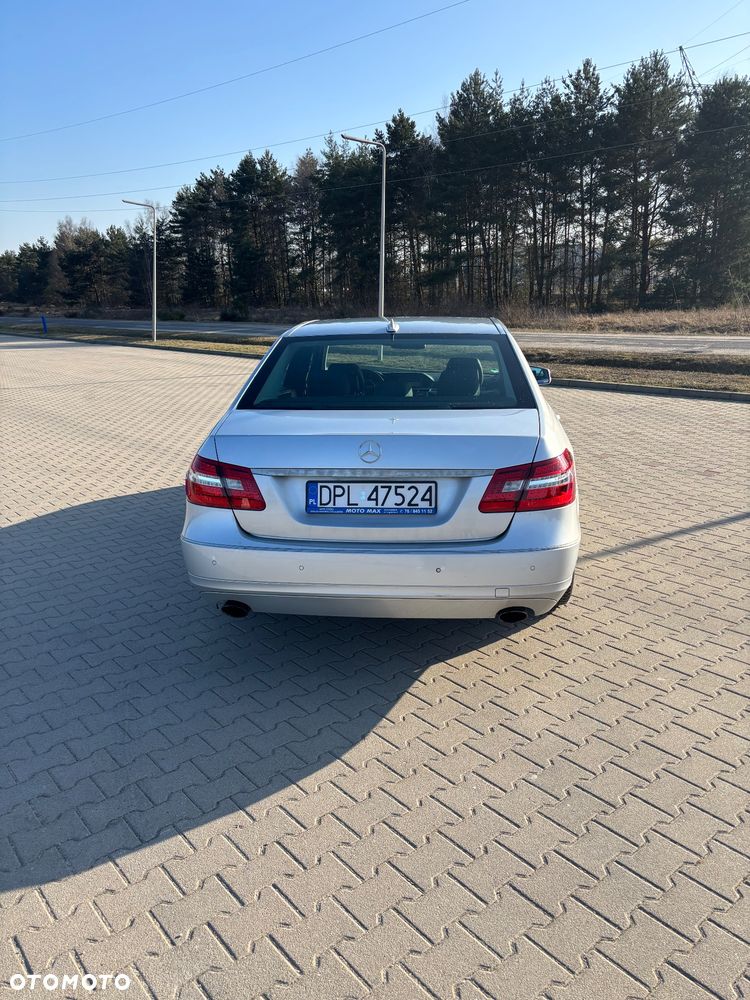 Mercedes-Benz Klasa E 350 CDI BlueEff - 5