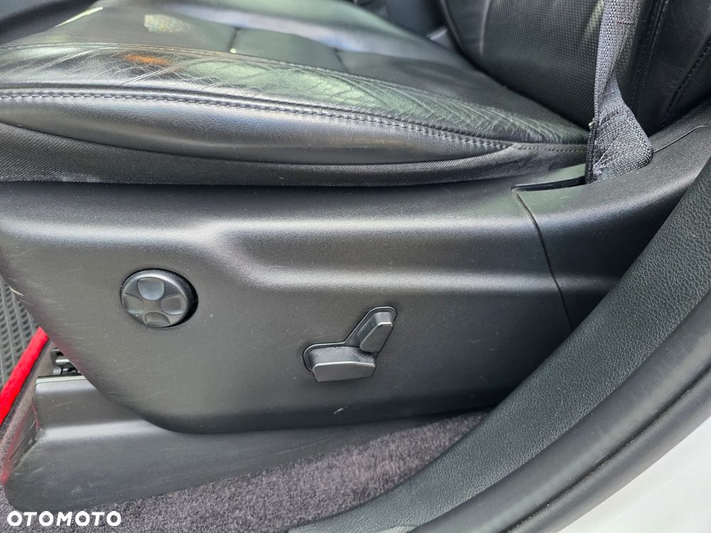 Jeep Grand Cherokee - 15