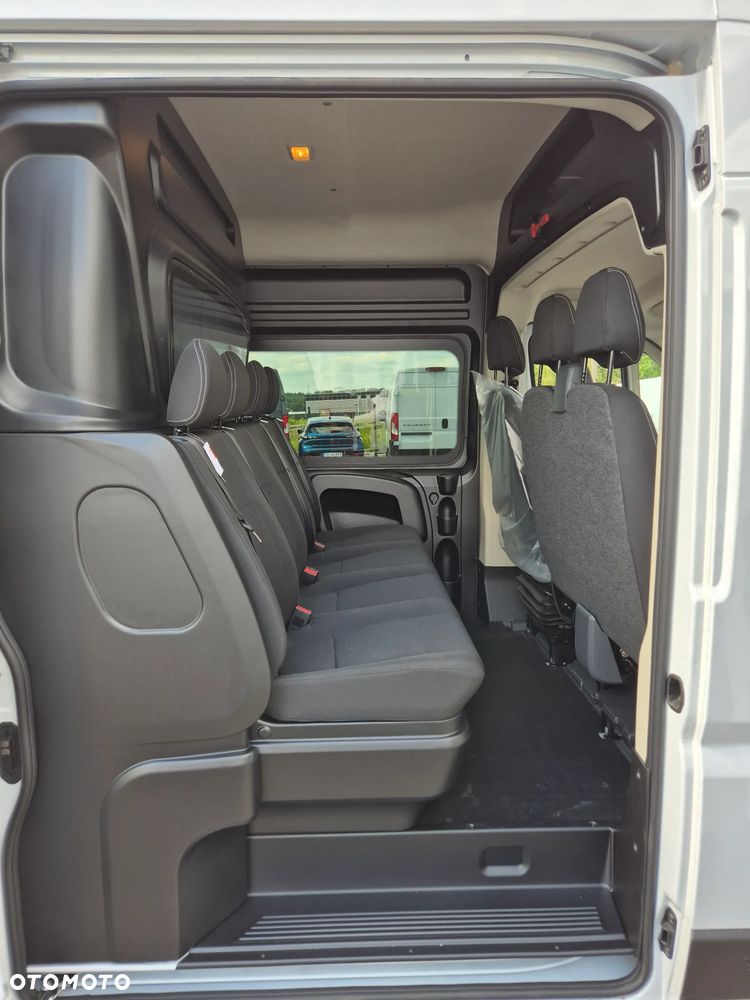 Fiat Ducato Maxi Furgon Brygadowy 7miejsc L3H2 3,5T 2.2 Diesel 140KM !! OD RĘKI !! - 10