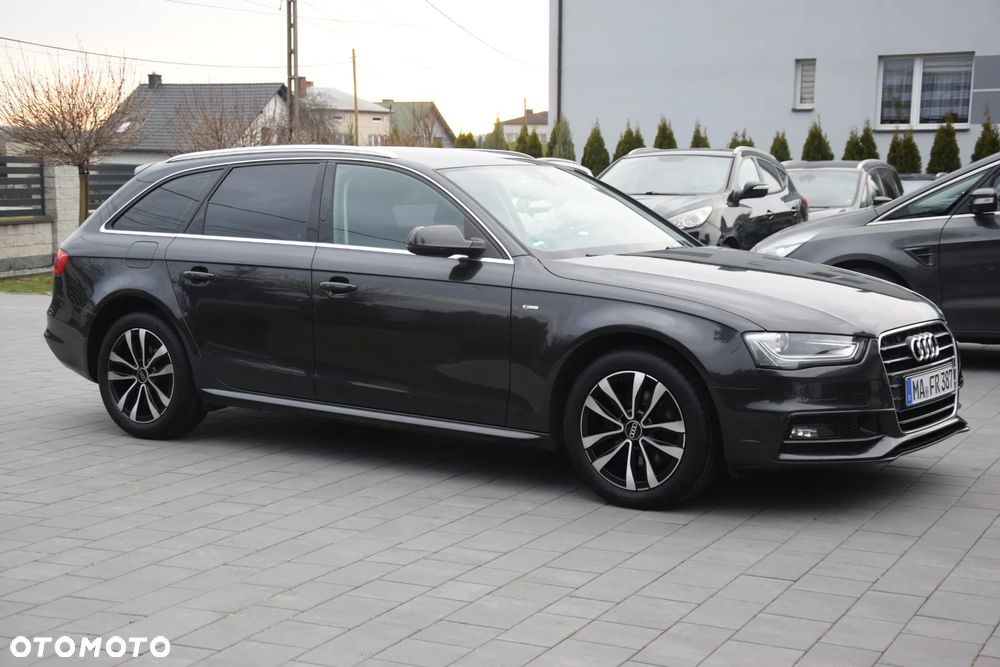 Audi A4 Avant - 22