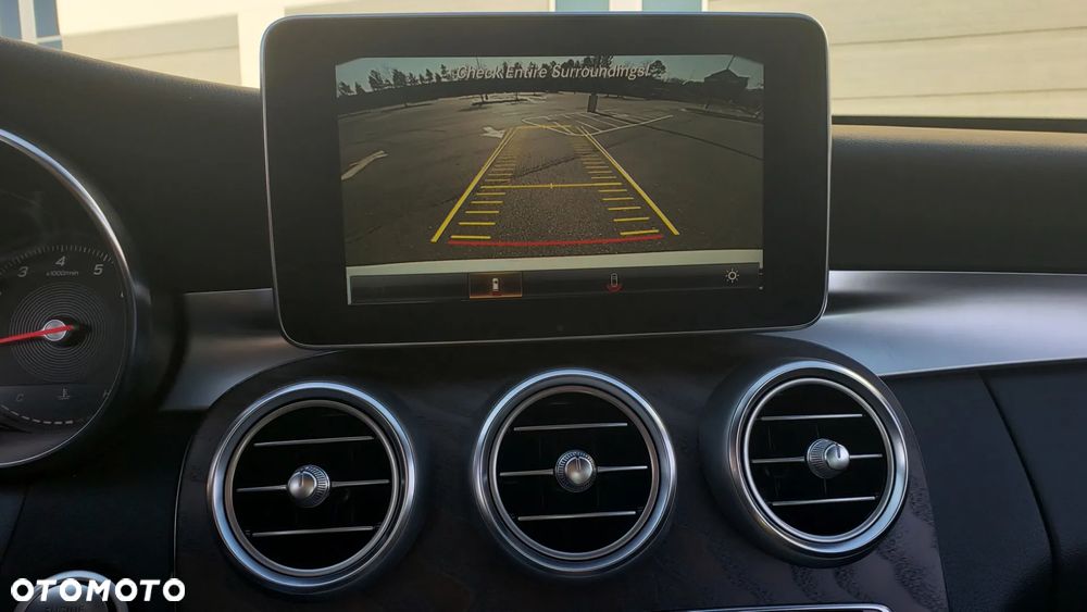 Mercedes-Benz Klasa C 300 T 9G-TRONIC - 10