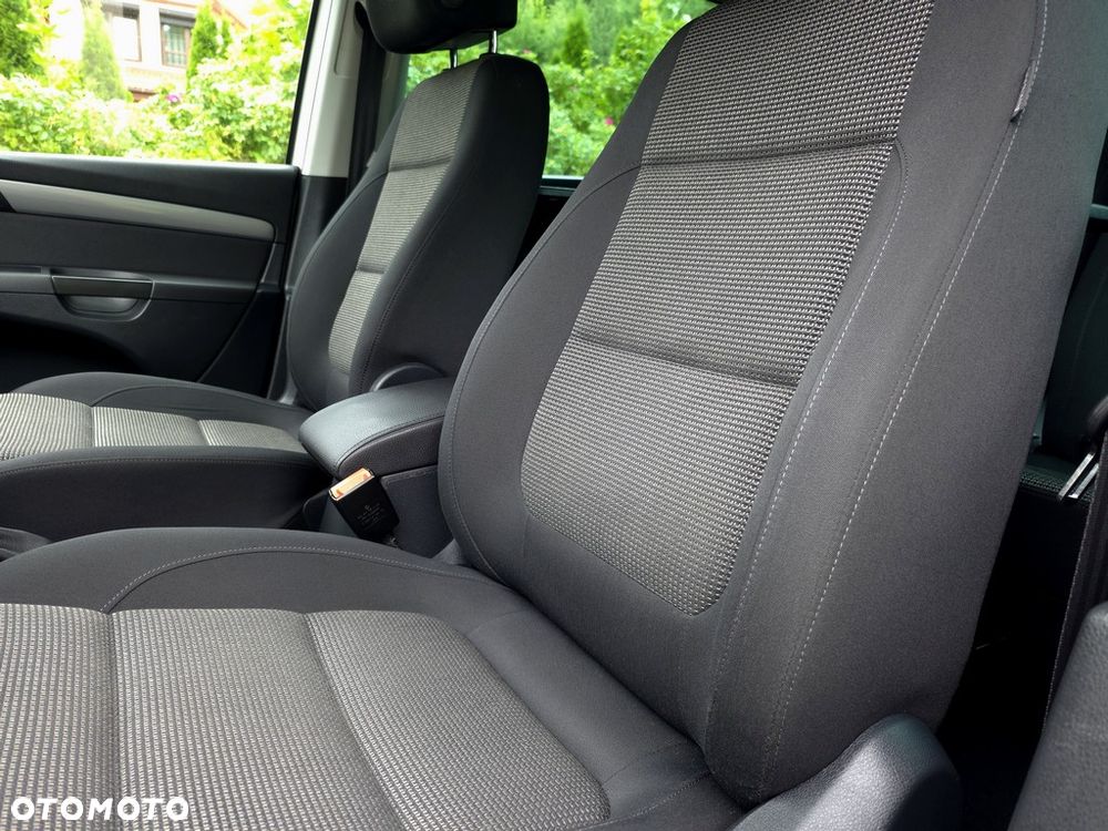 Volkswagen Sharan 2.0 TDI Comfortline DSG - 18