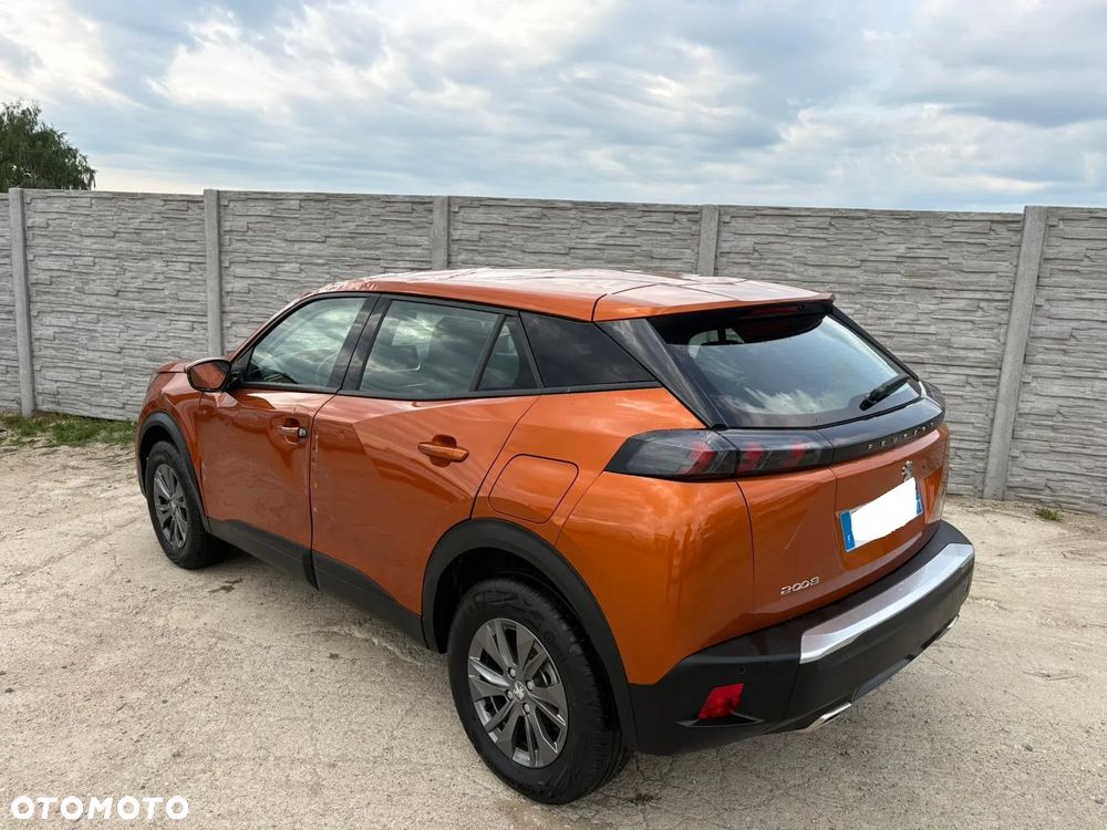 Peugeot 2008 PureTech 130 EAT8 Allure - 1