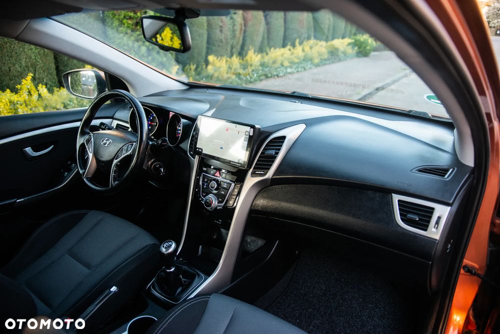 Hyundai i30 1.6 GDI Premium - 36